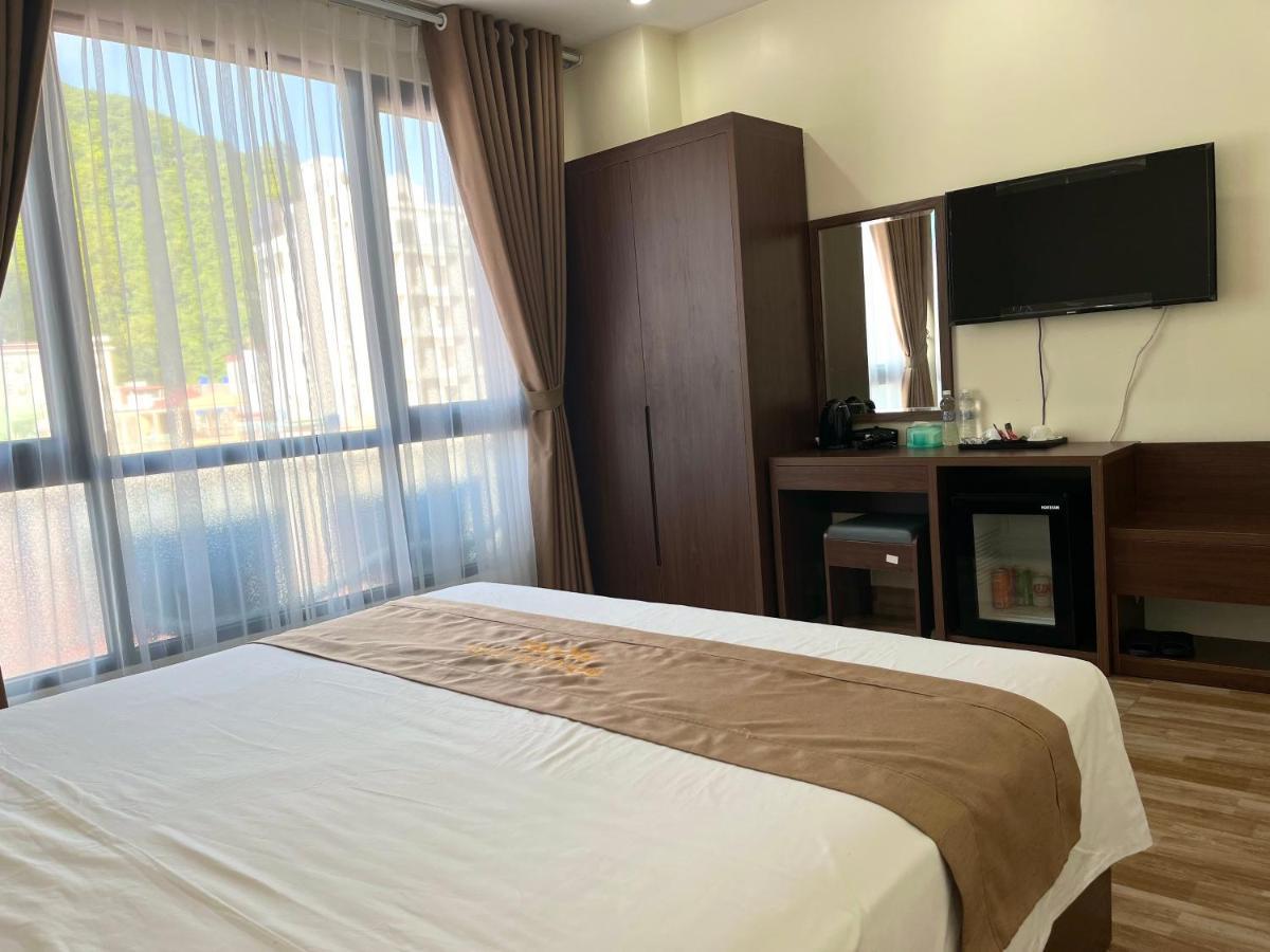 吉婆岛罗莎莉亚酒店 Dong Khe Sau 外观 照片